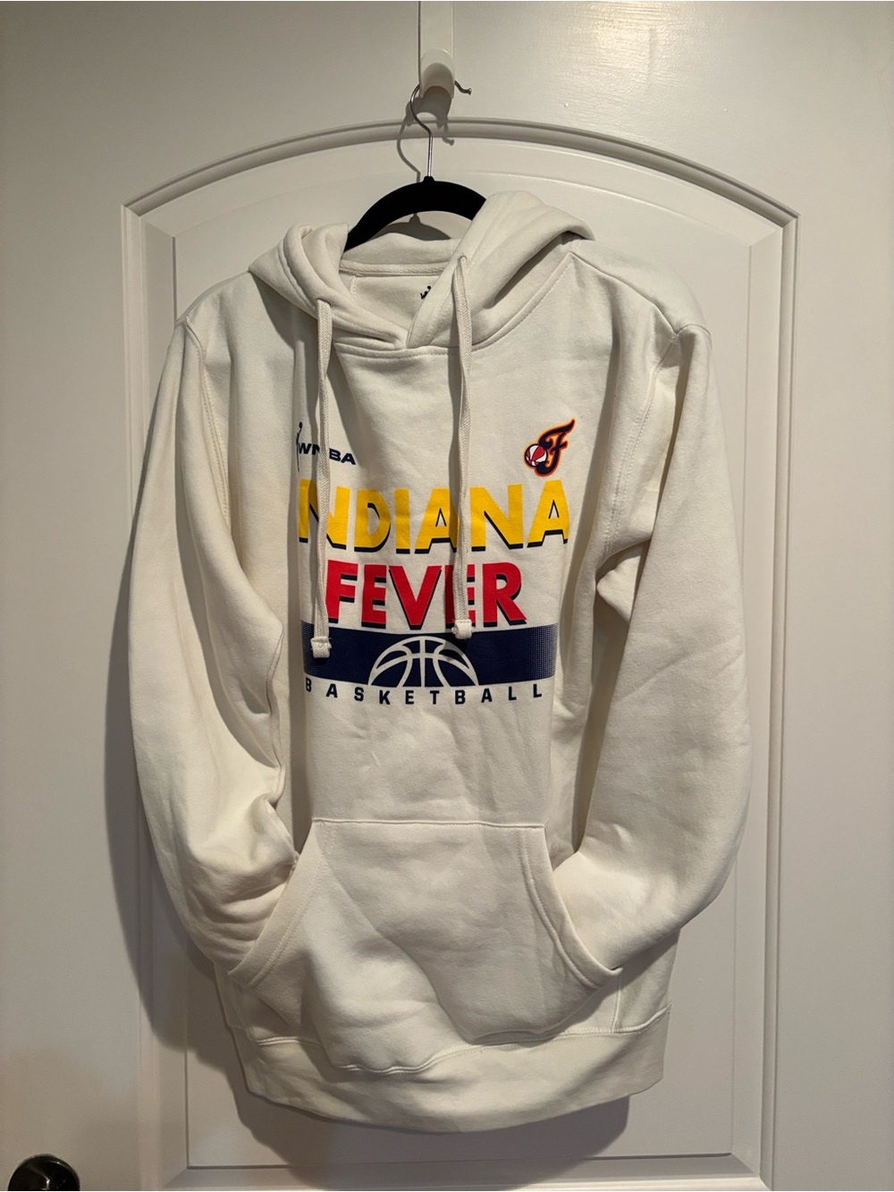 Indiana Fever Women's Cream Pullover Hoodie Sweatshirt